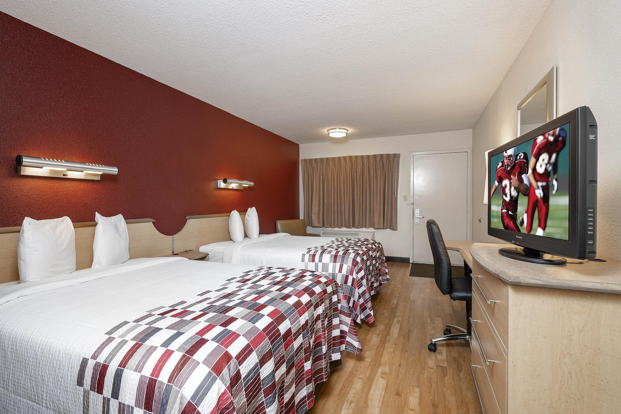Red Roof Inn Detroit - Dearborn-Greenfield Village Экстерьер фото